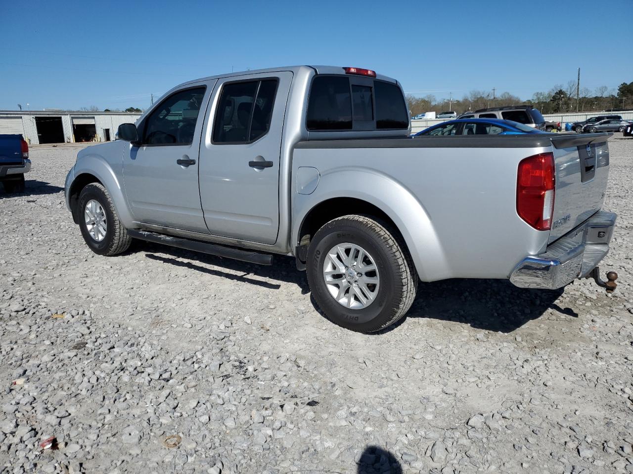 2014 Nissan Navara (Frontier) - Image 2