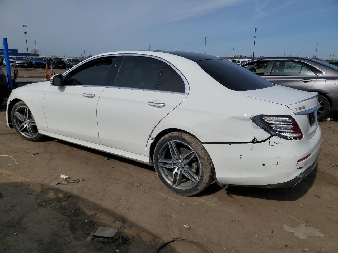2017 Mercedes-Benz E-klasse - Image 2