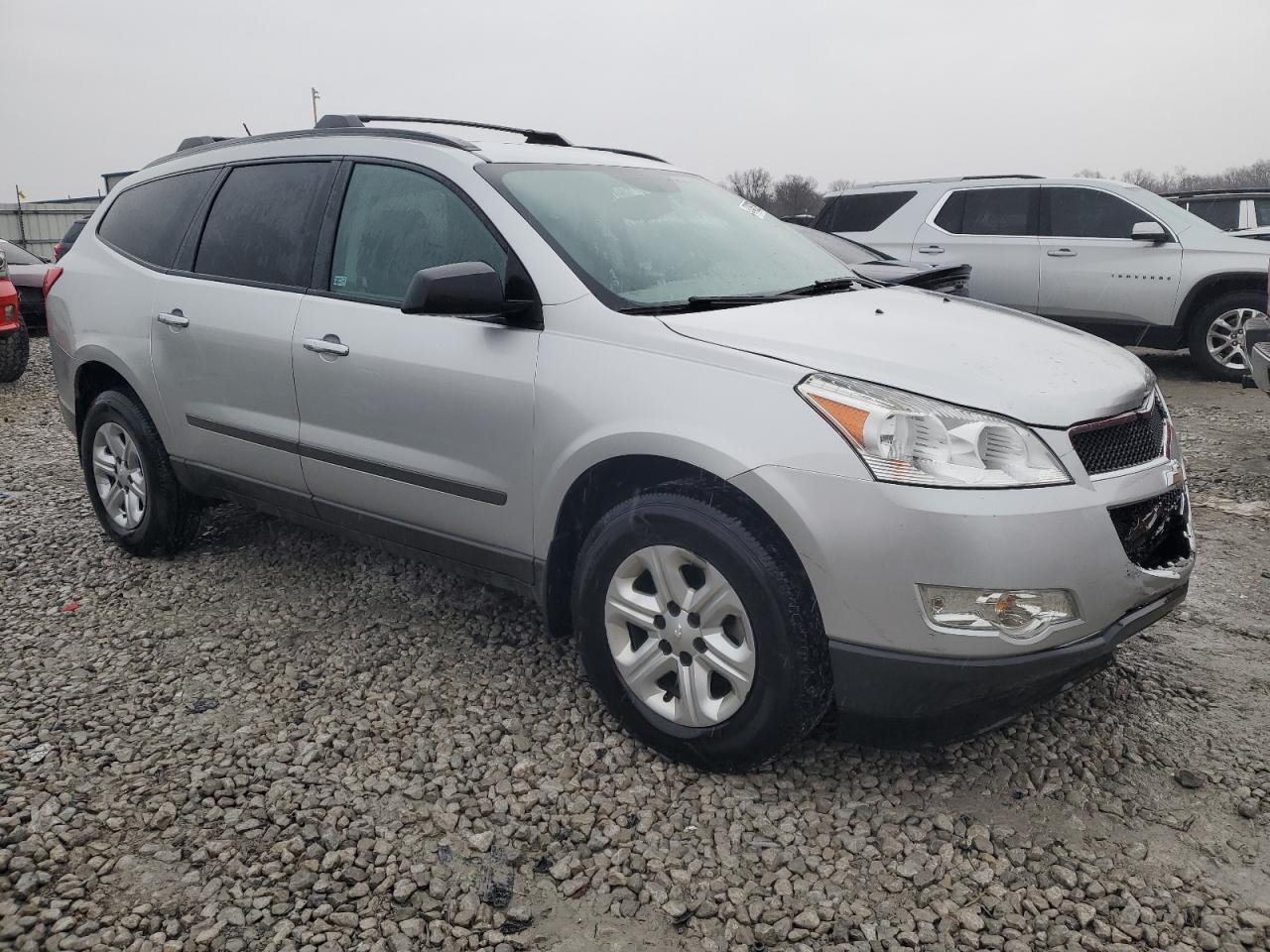 2012 Chevrolet Traverse - Image 4