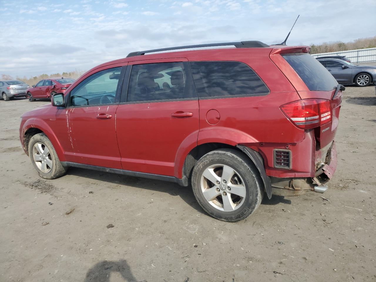 2010 Dodge Journey - Image 2