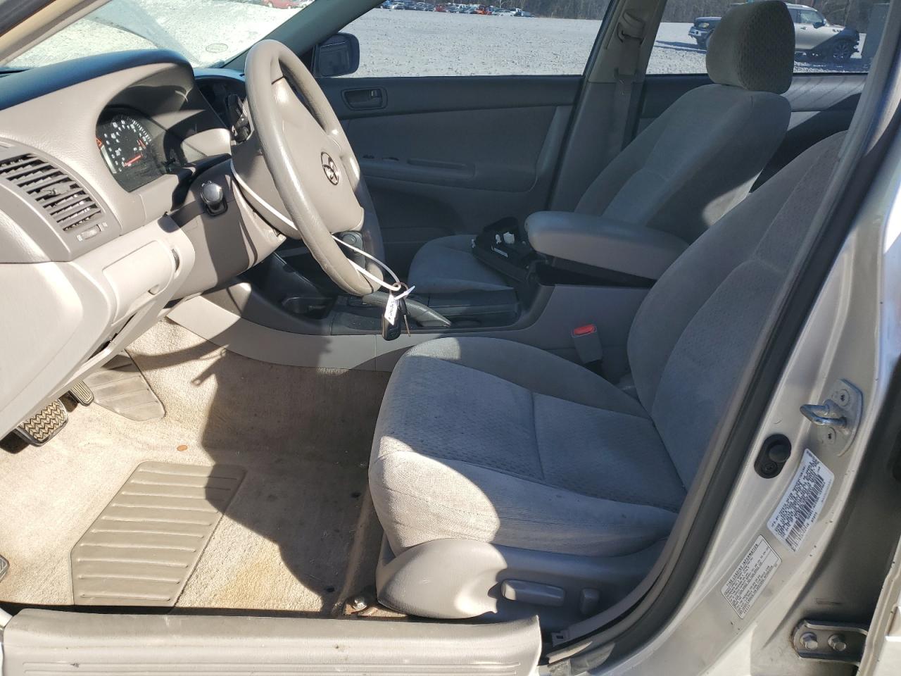 2002 Toyota Camry - Image 7
