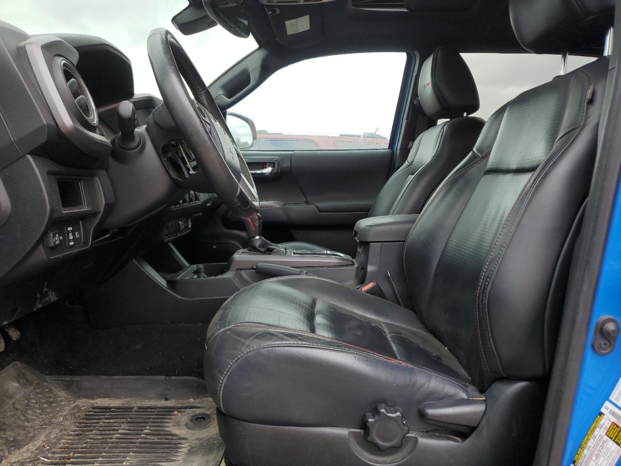 2019 Toyota Tacoma - Image 7