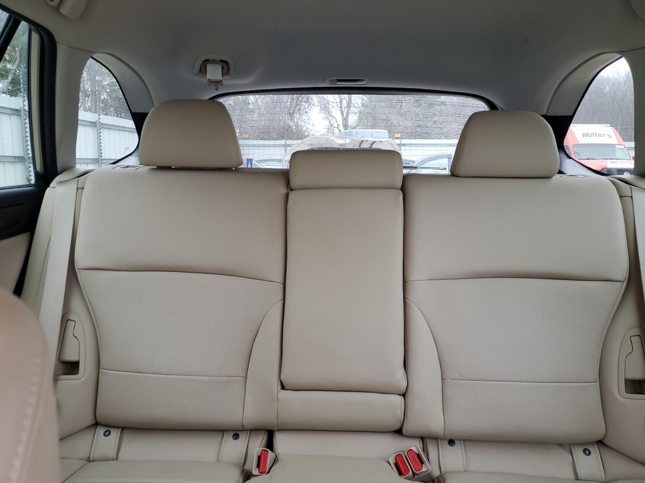 2019 Subaru Outback - Image 10