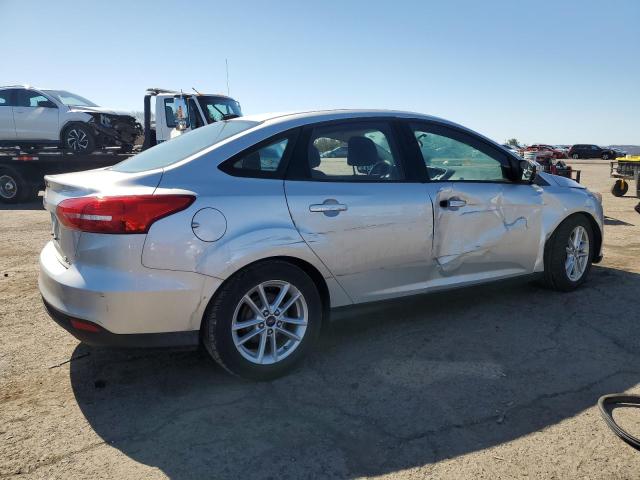 Седаны FORD FOCUS 2015 Серебристый