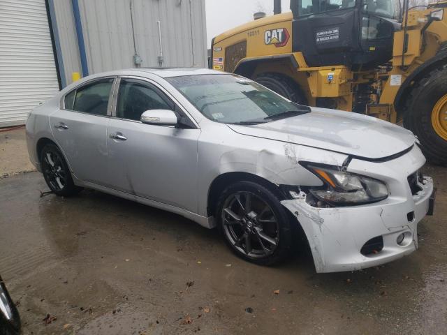 2014 NISSAN MAXIMA S