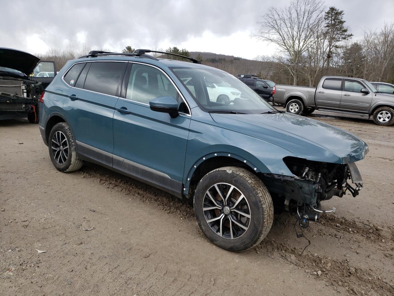 2021 Volkswagen Tiguan - Image 4