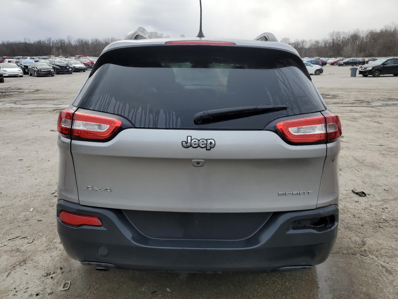 2017 Jeep Grand Cherokee - Image 6