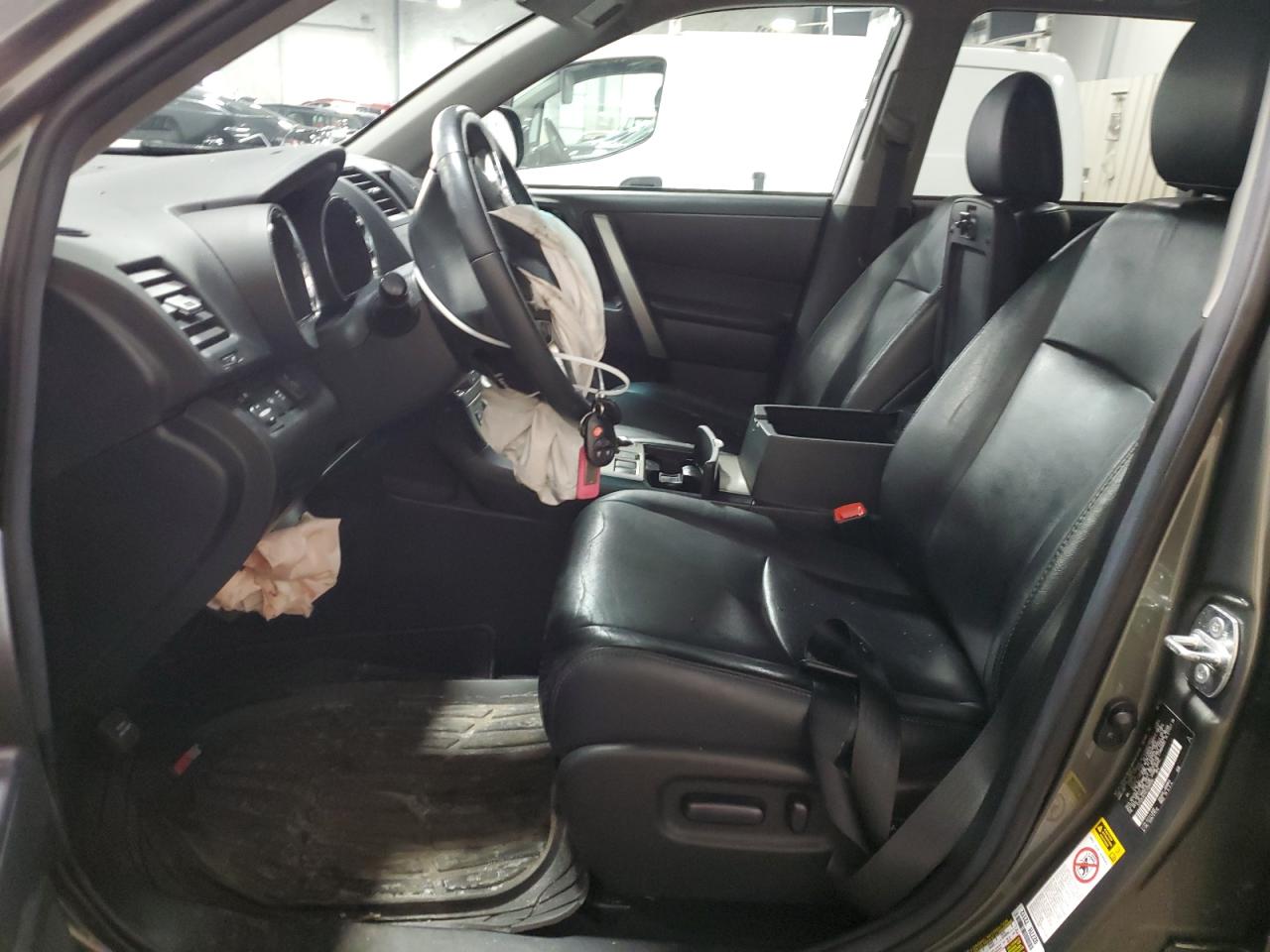 2012 Toyota Highlander - Image 7