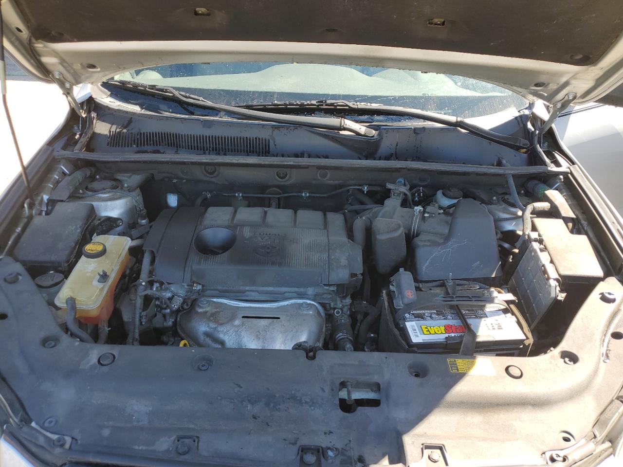 2011 Toyota RAV 4 - Image 12