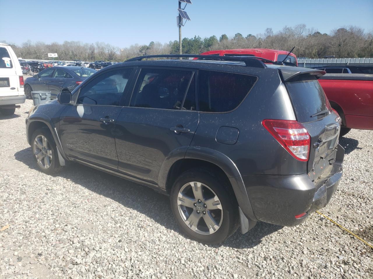 2009 Toyota RAV 4 - Image 2