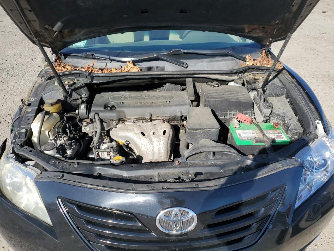 2009 Toyota Camry - Image 11
