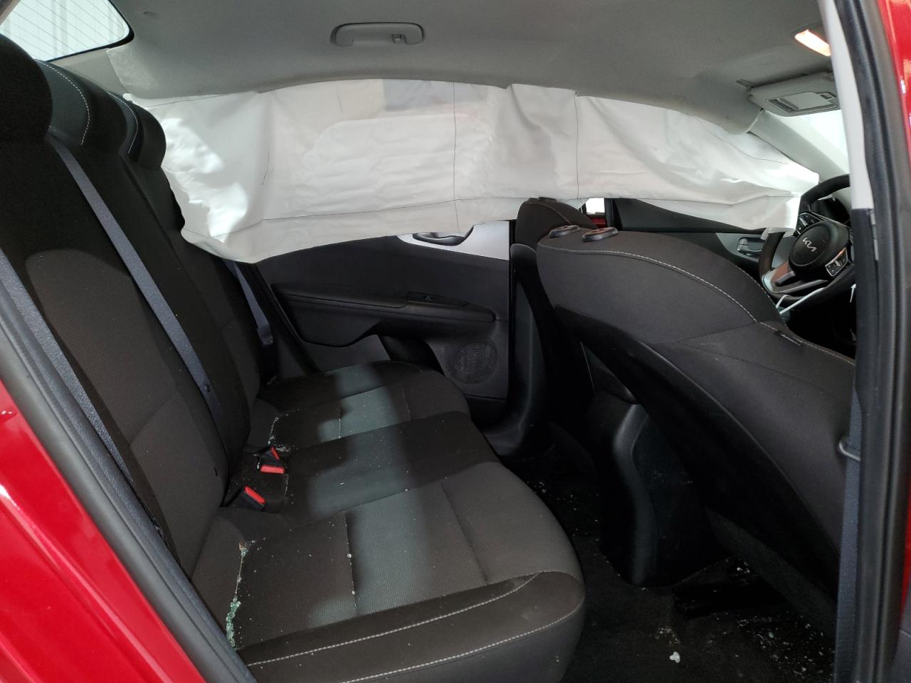 2023 Kia Forte - Image 10