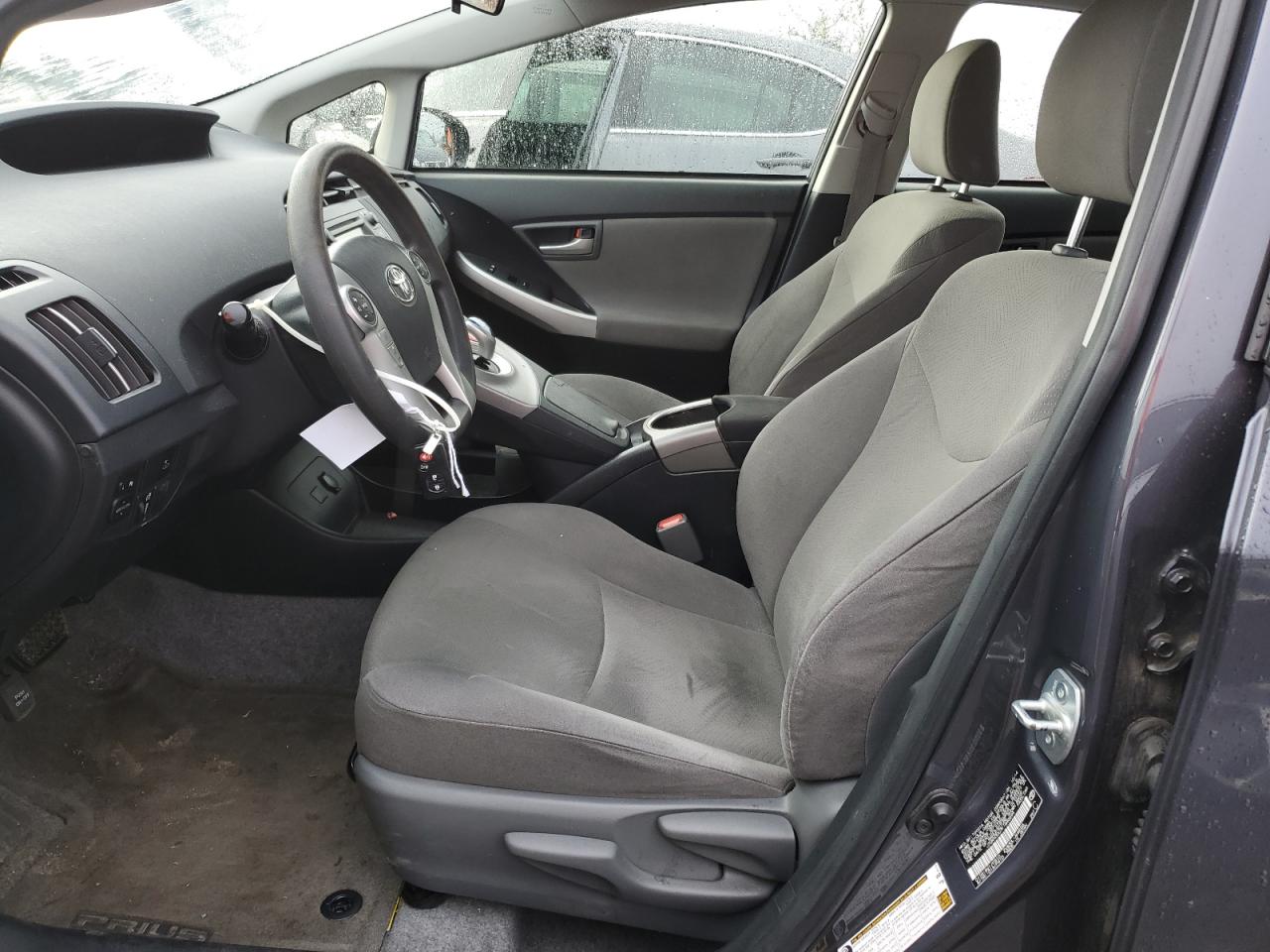 2015 Toyota Prius - Image 7