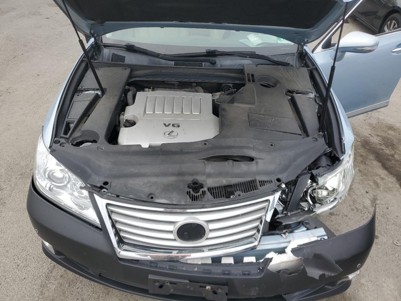 2011 Lexus ES - Image 11