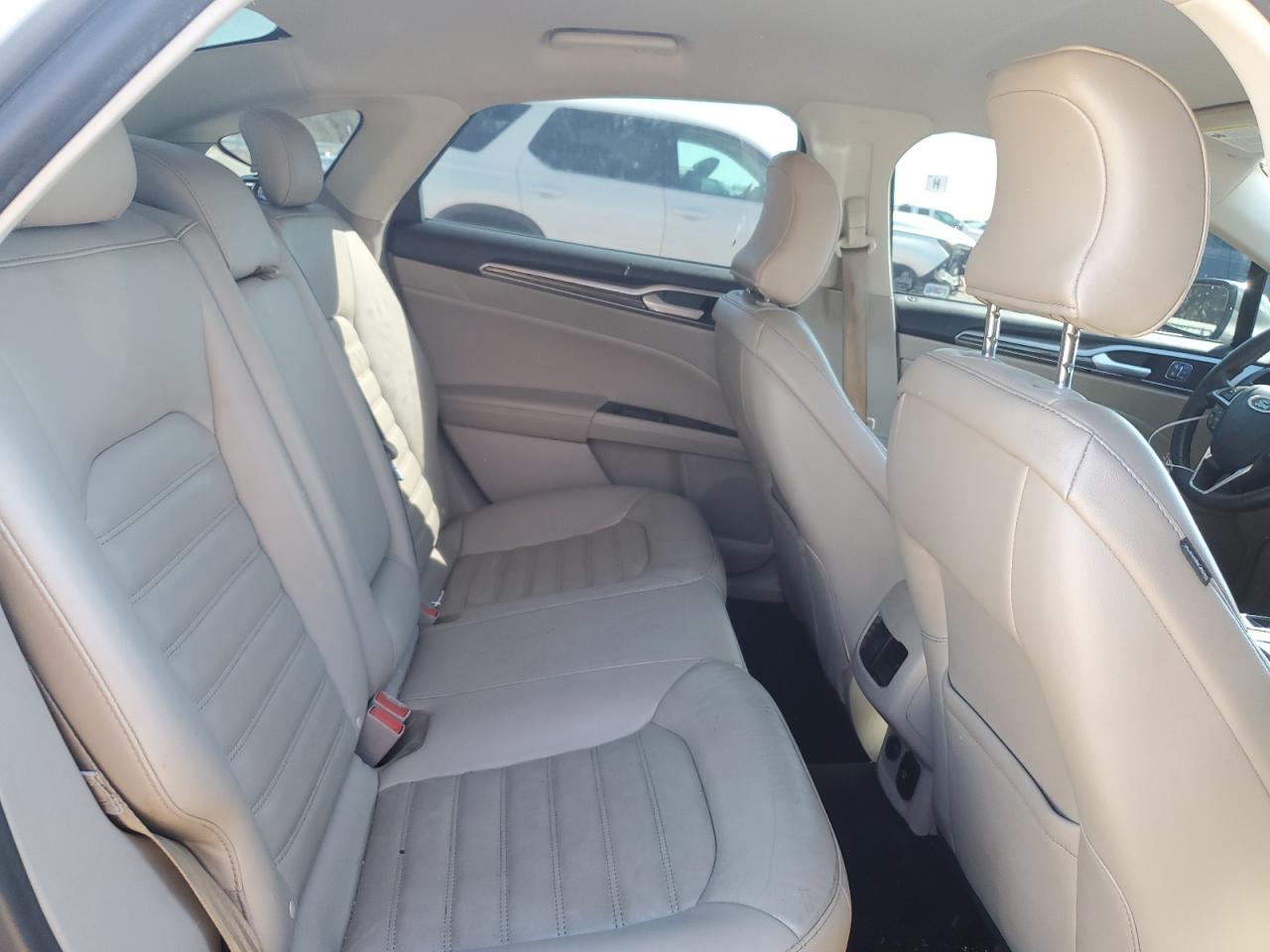 2018 Ford Fusion Se Phev VIN: 3FA6P0PU1JR245038 Lot: 48672125