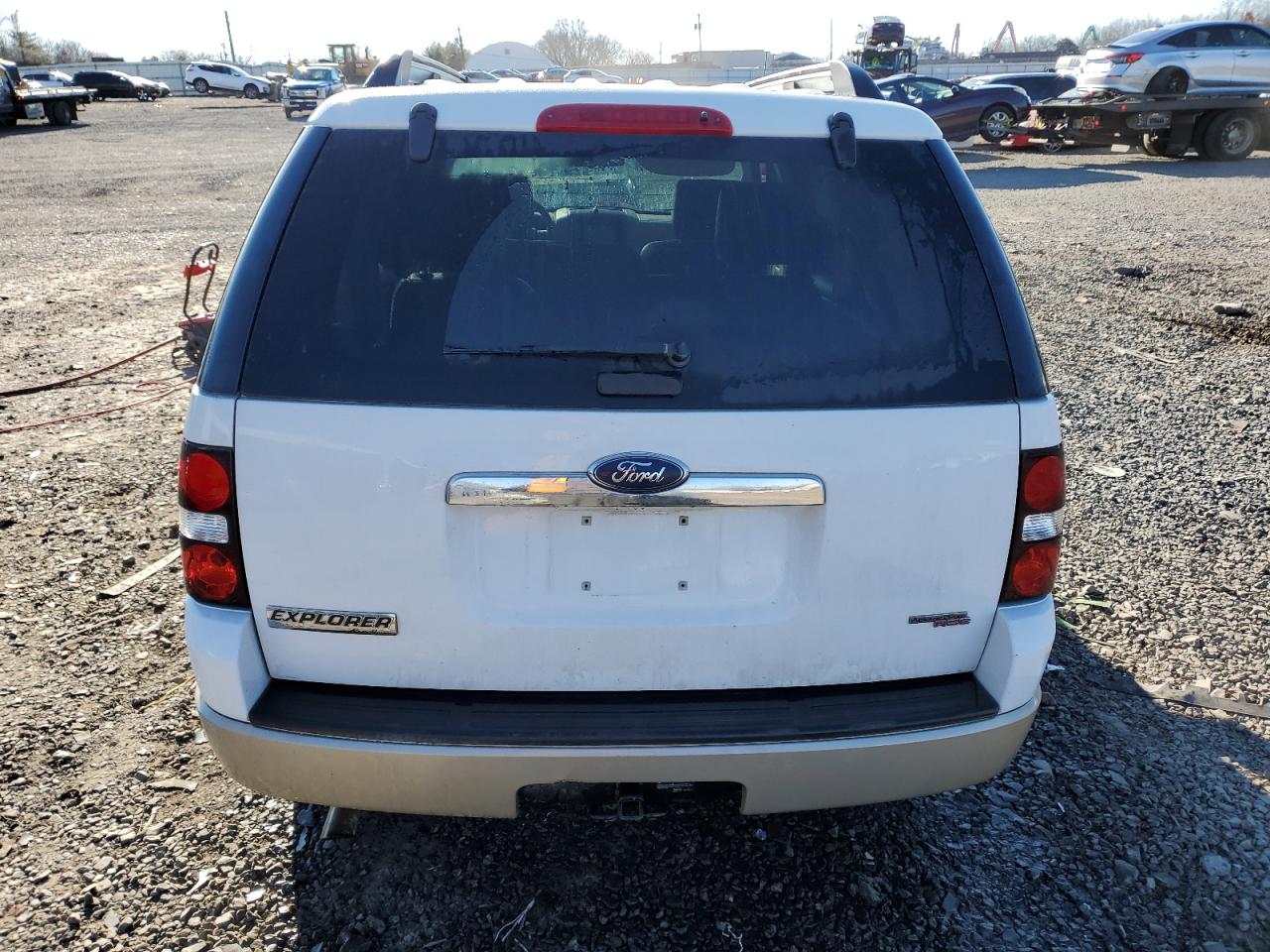 2007 Ford Explorer - Image 6