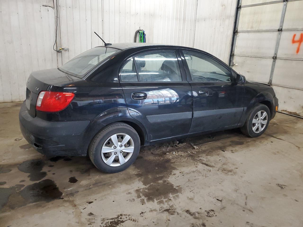 2009 Kia Rio - Image 3