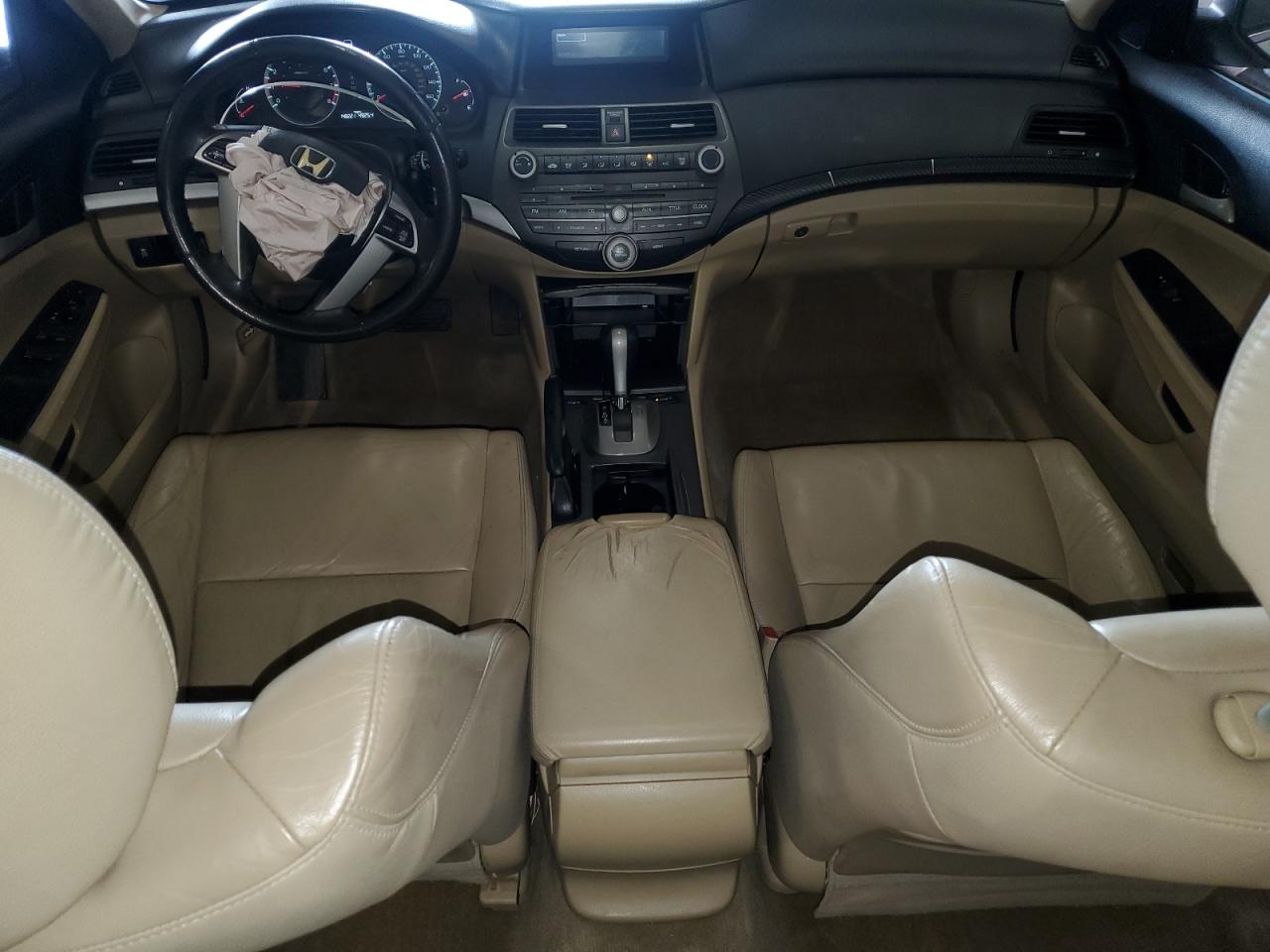 2012 Honda Accord - Image 8