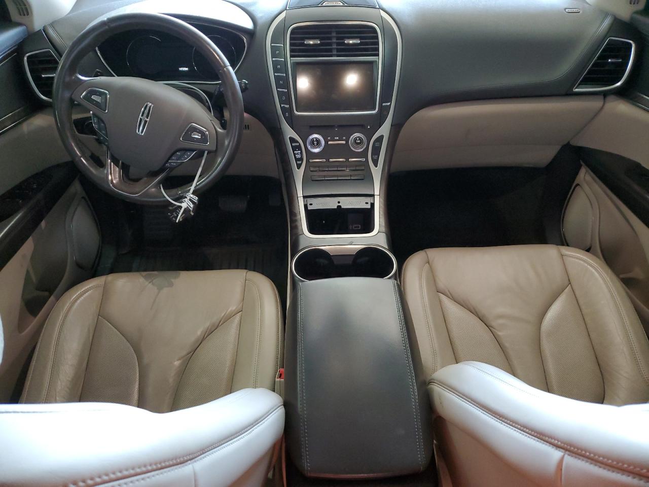 2016 Lincoln MKX - Image 8