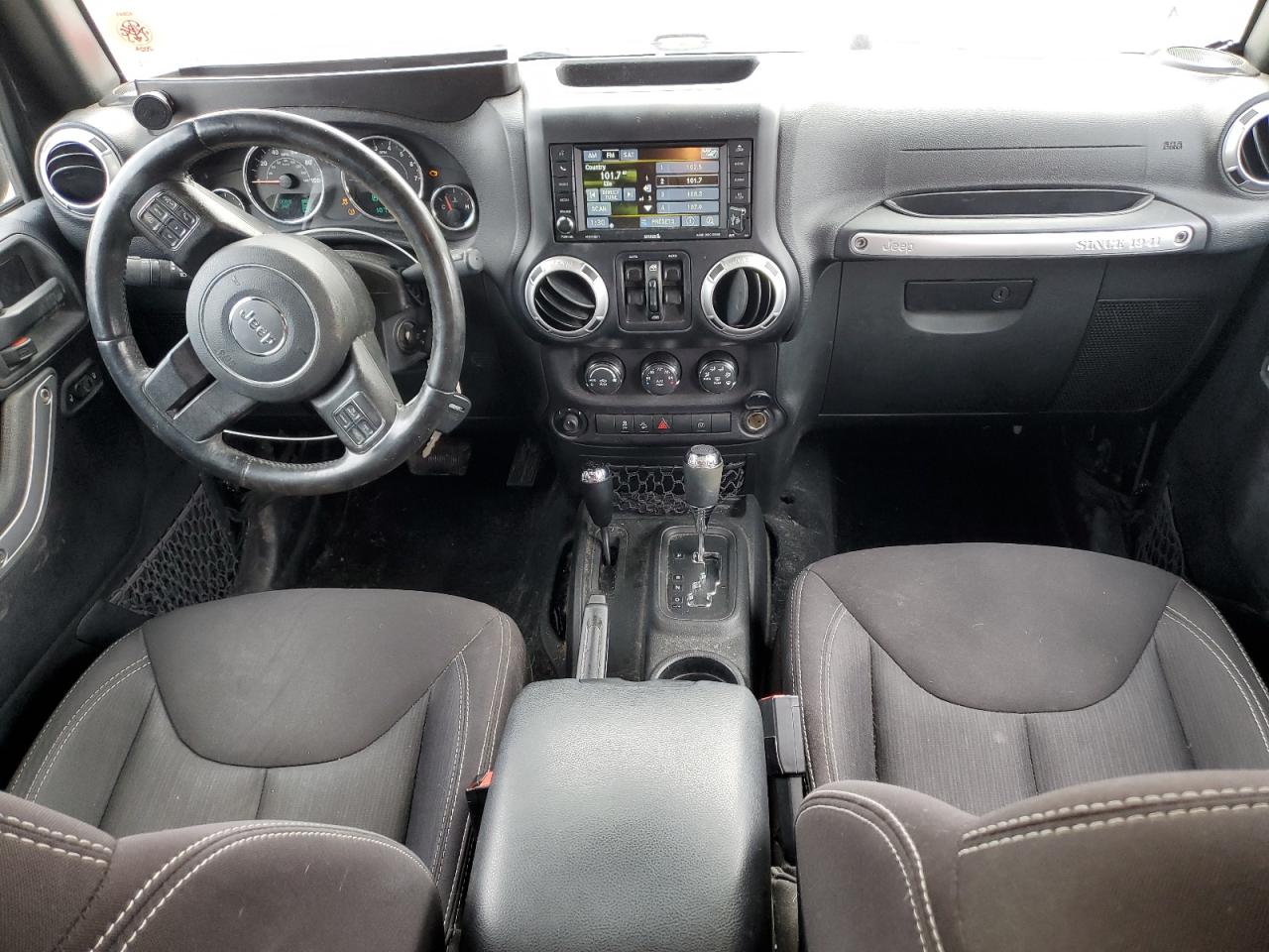 2015 Jeep Wrangler - Image 8