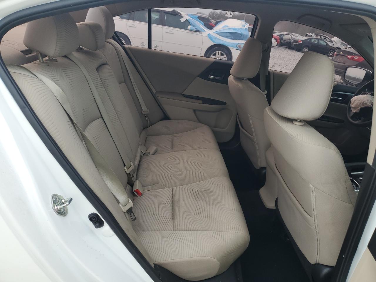 2015 Honda Accord - Image 11