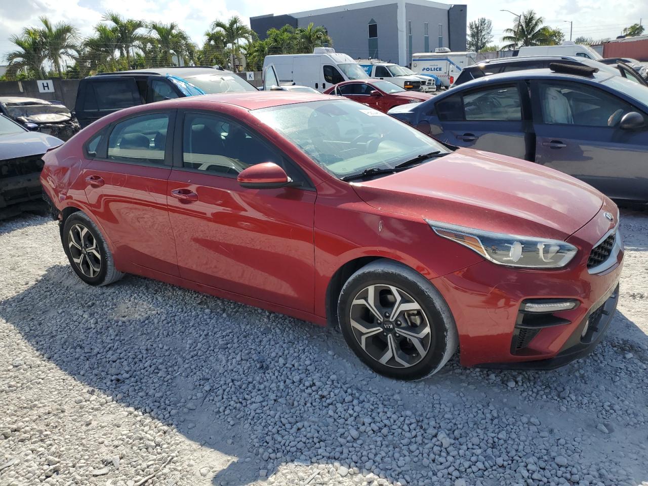 2021 Kia Forte - Image 4