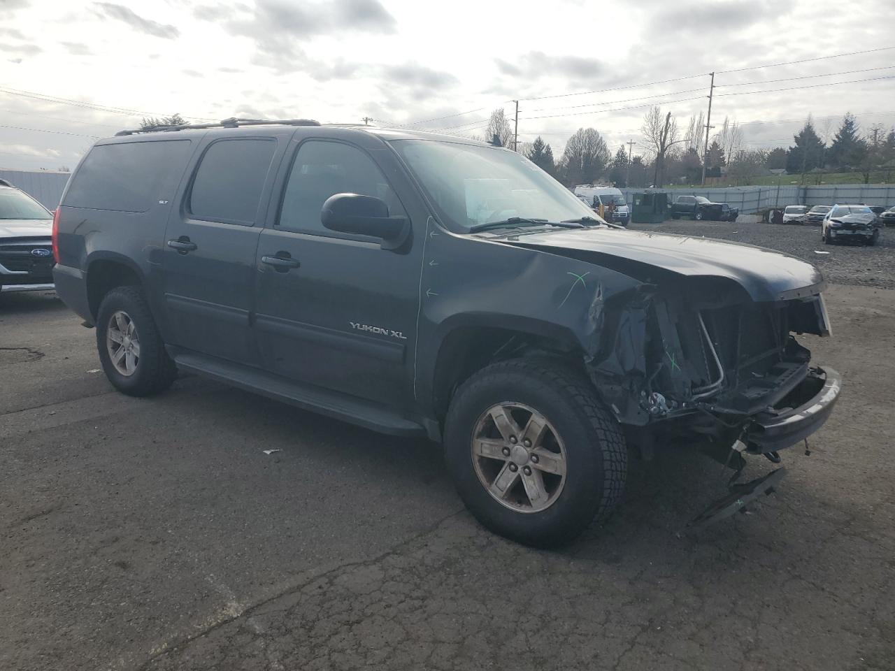 2012 GMC Yukon - Image 4