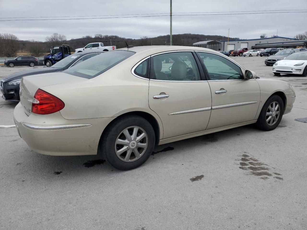 2009 Buick LaCrosse - Image 3