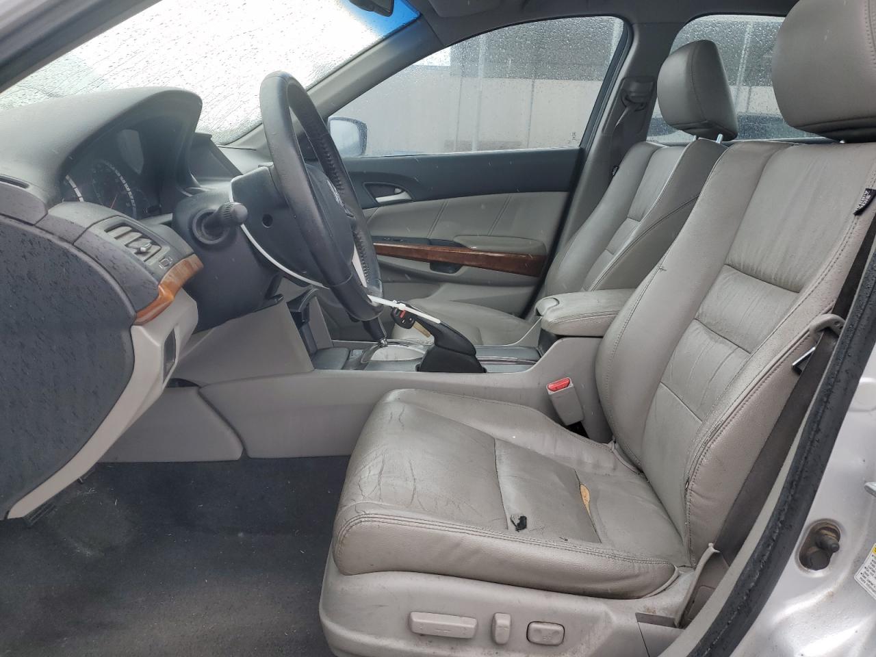 2011 Honda Accord - Image 7