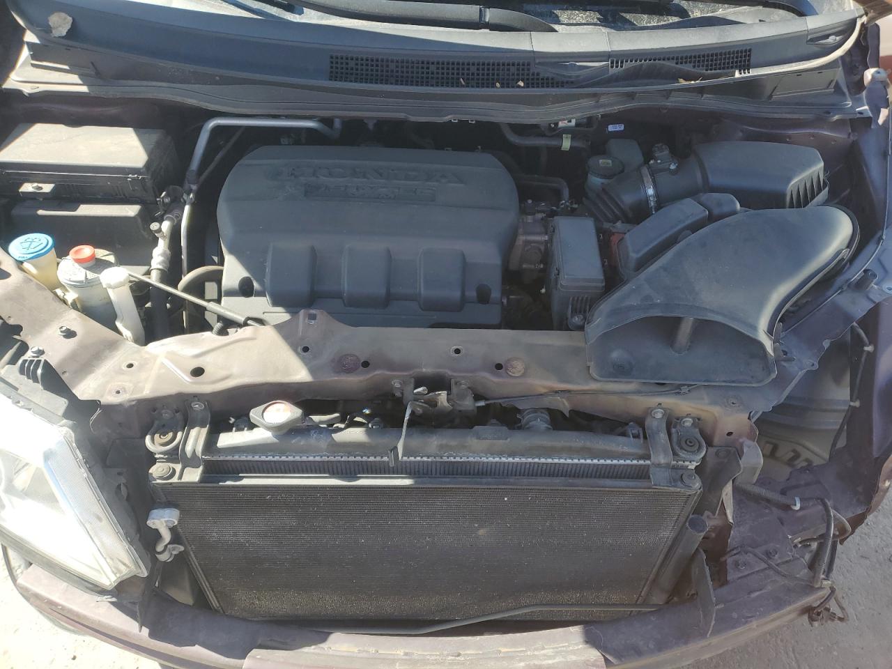 2011 Honda Odyssey - Image 12