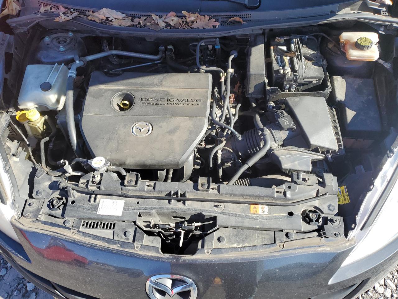 2015 Mazda 5 - Image 13