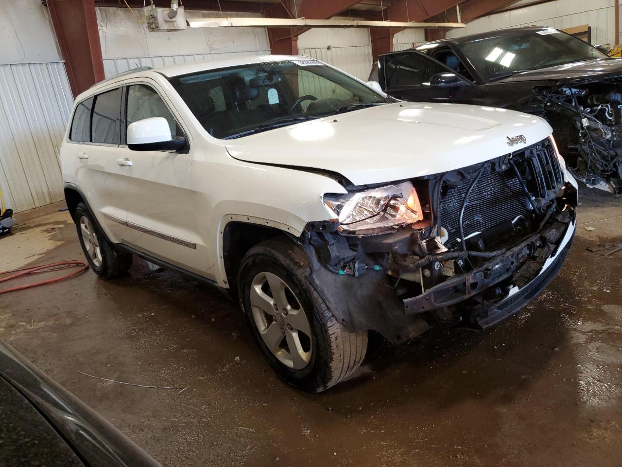 2012 Jeep Grand Cherokee - Image 4