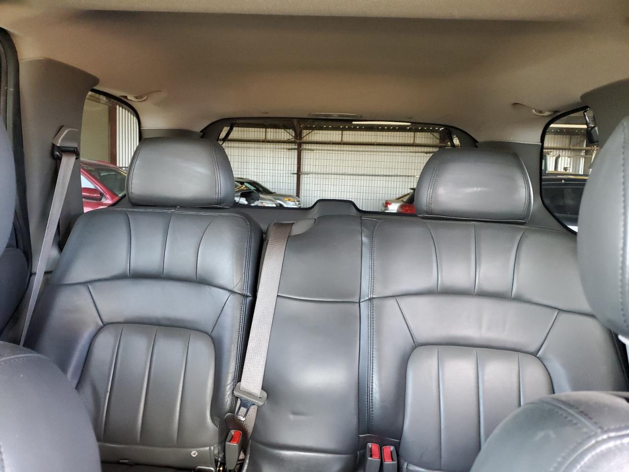 2003 GMC Envoy - Image 10