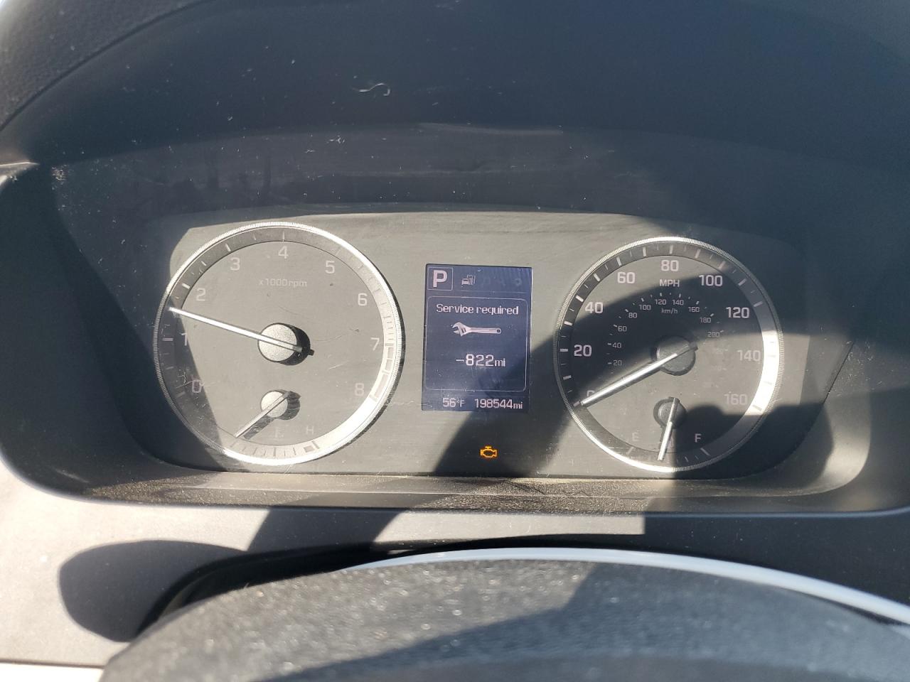 2016 Hyundai Sonata - Image 9