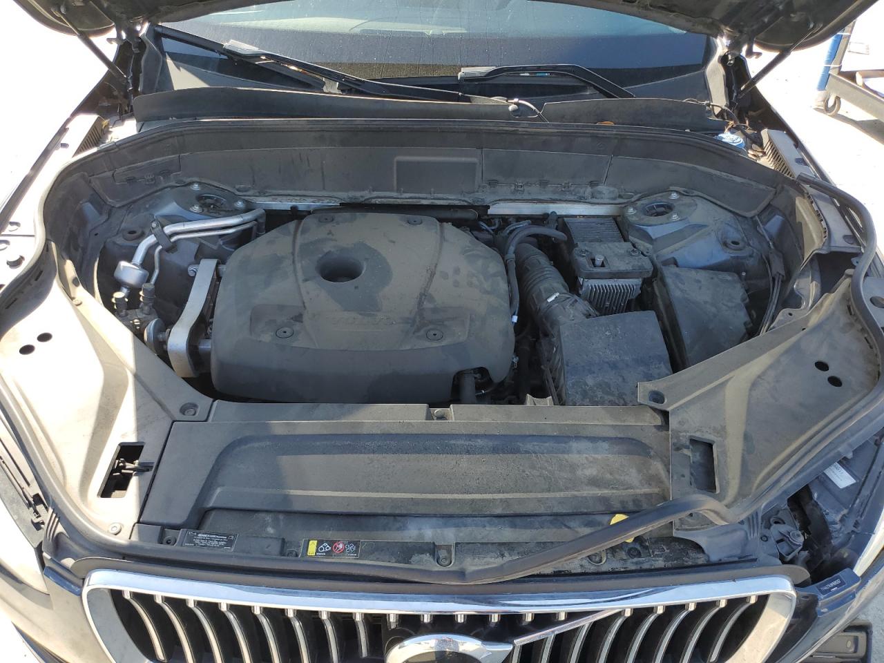 2021 Volvo XC90 - Image 12