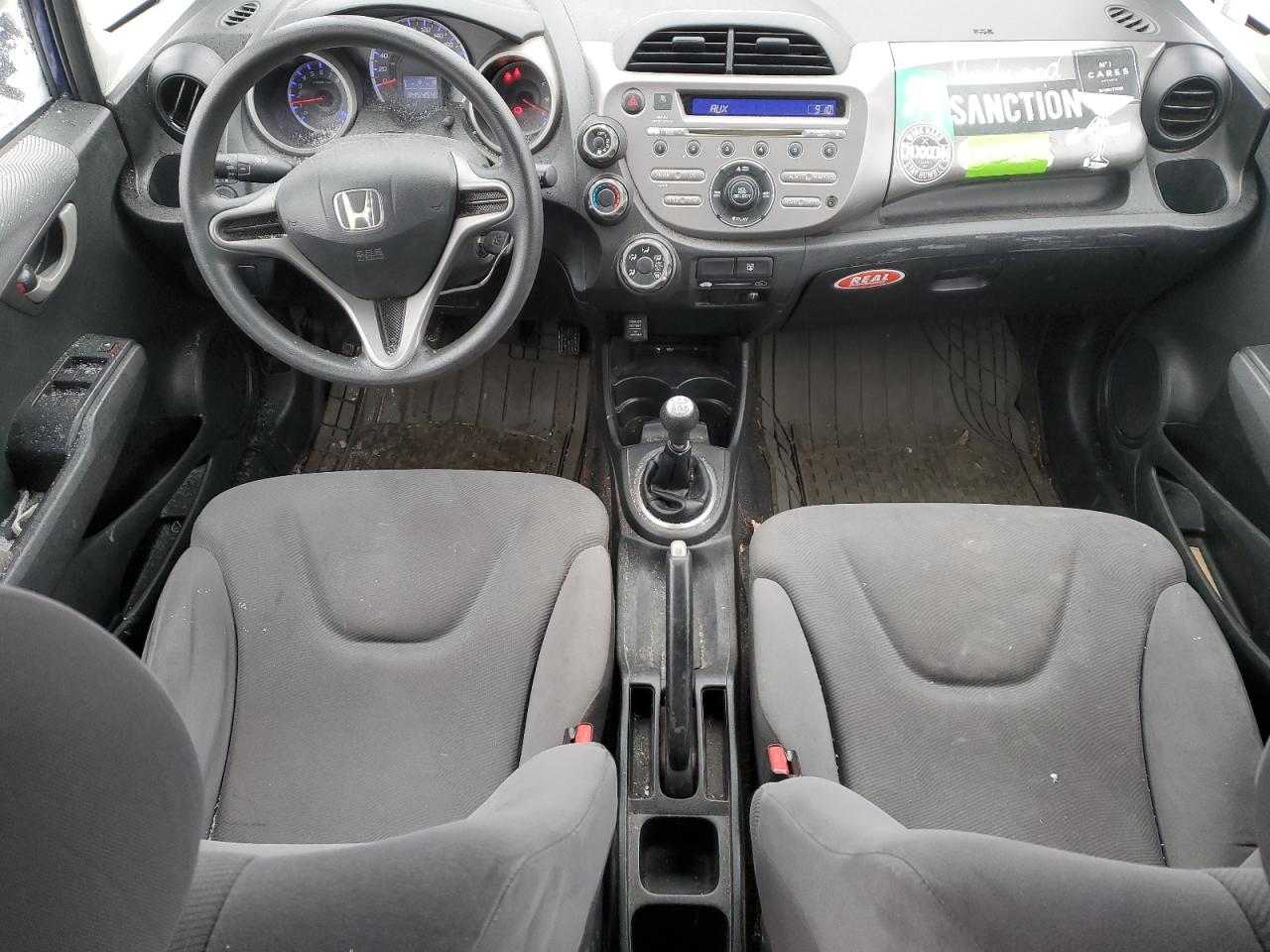 2011 Honda Fit - Image 8