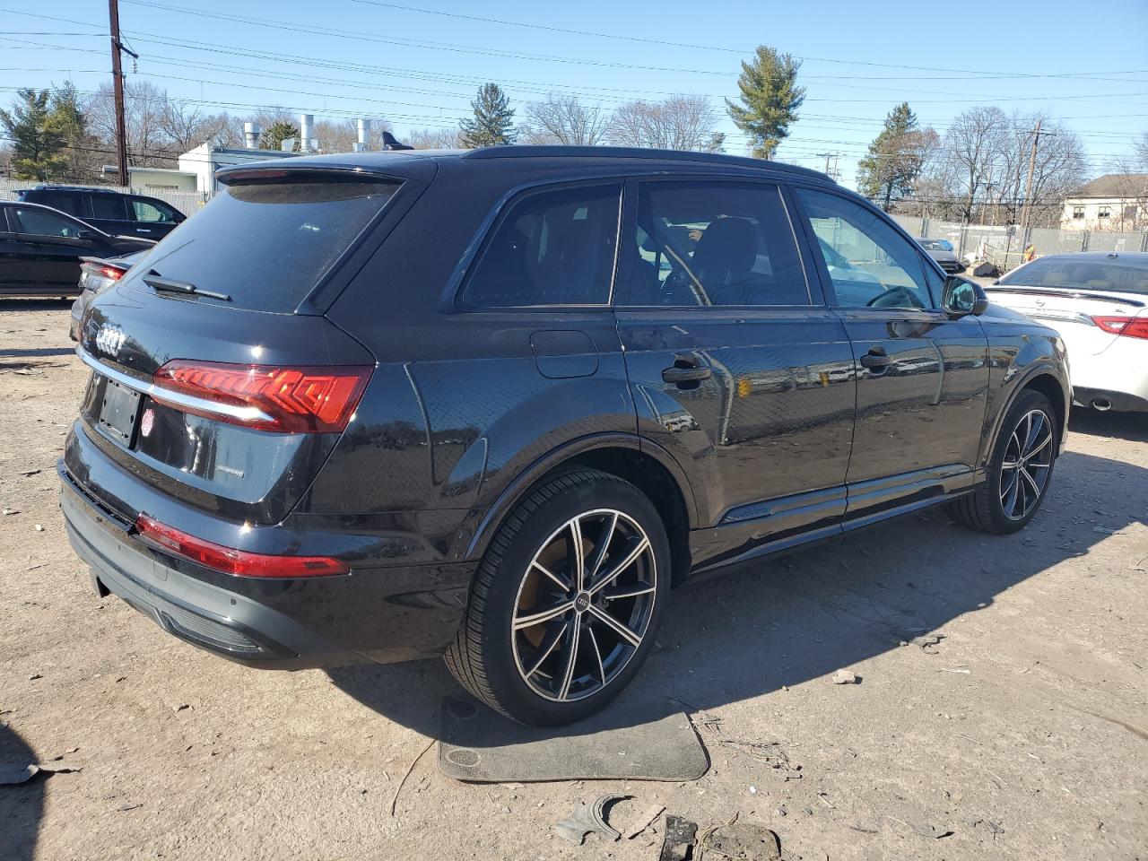 2021 Audi Q7 - Image 3
