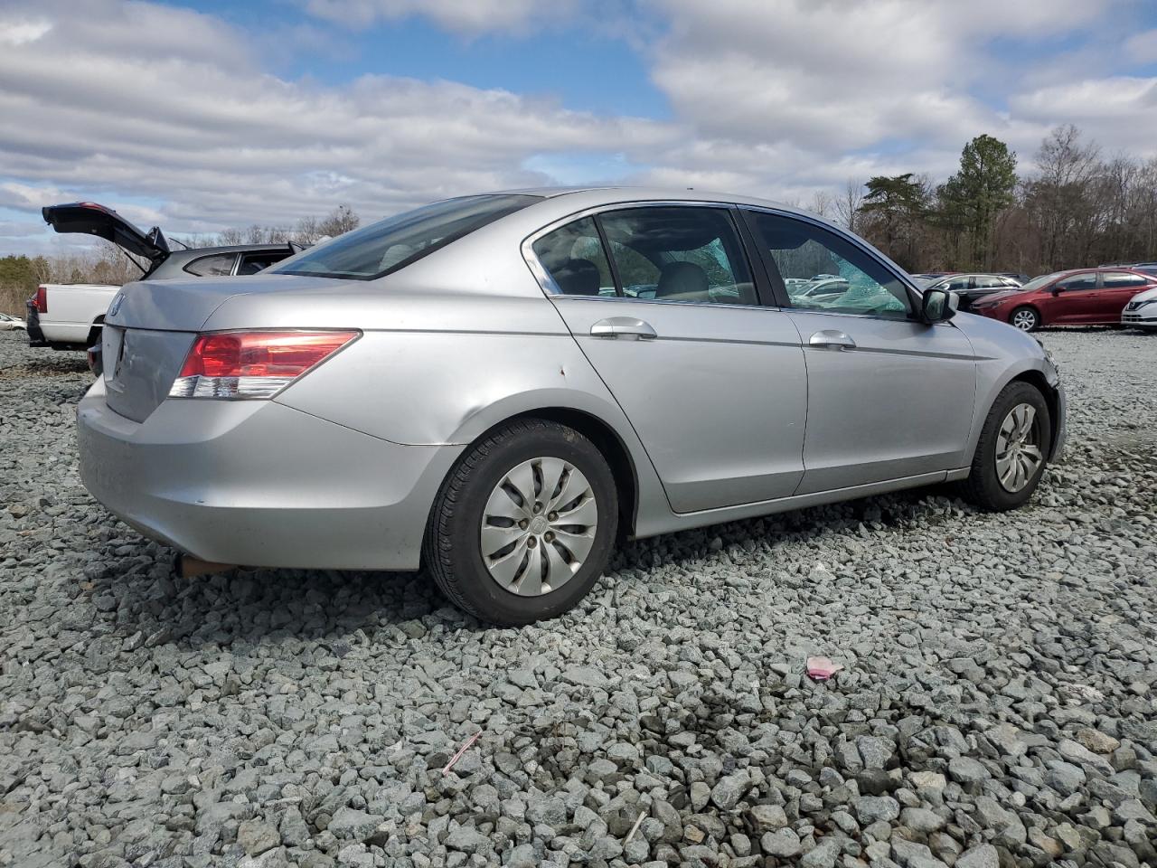 2010 Honda Accord - Image 3