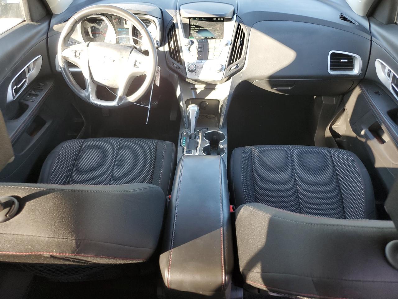 2015 Chevrolet Equinox - Image 8