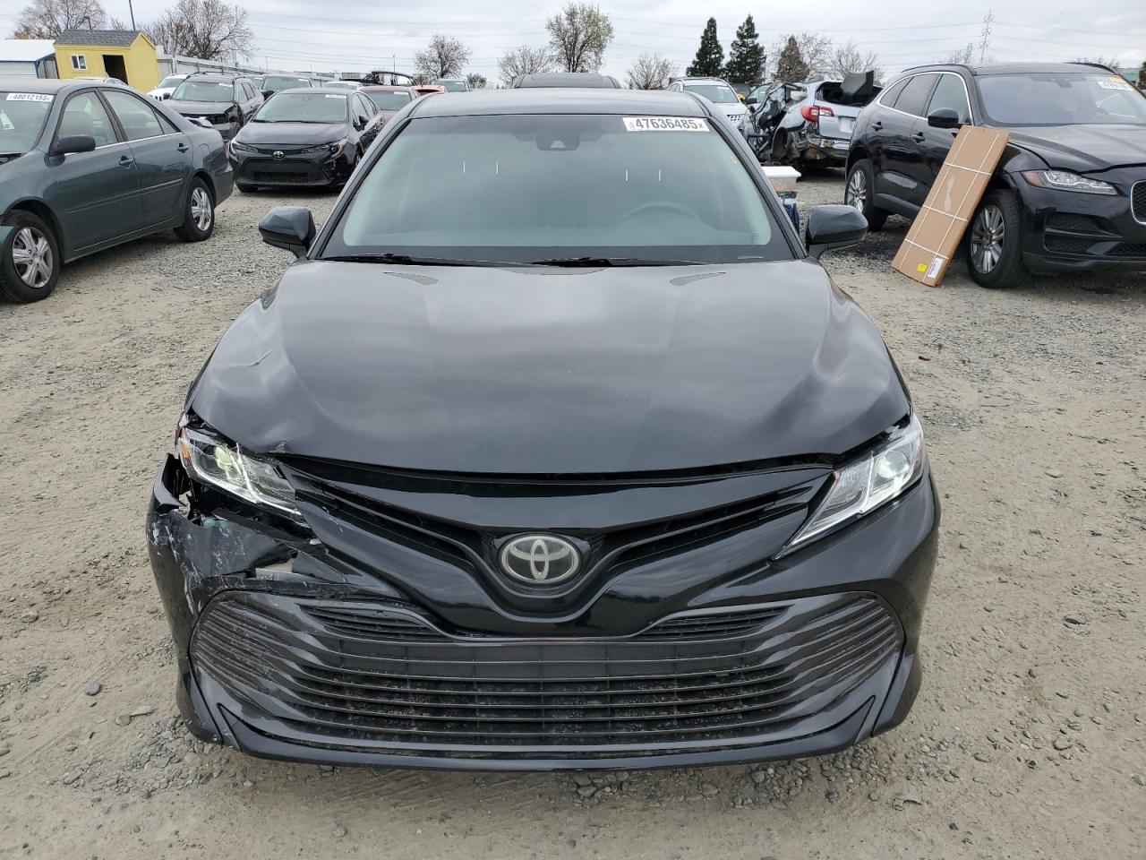 2018 Toyota Camry - Image 5