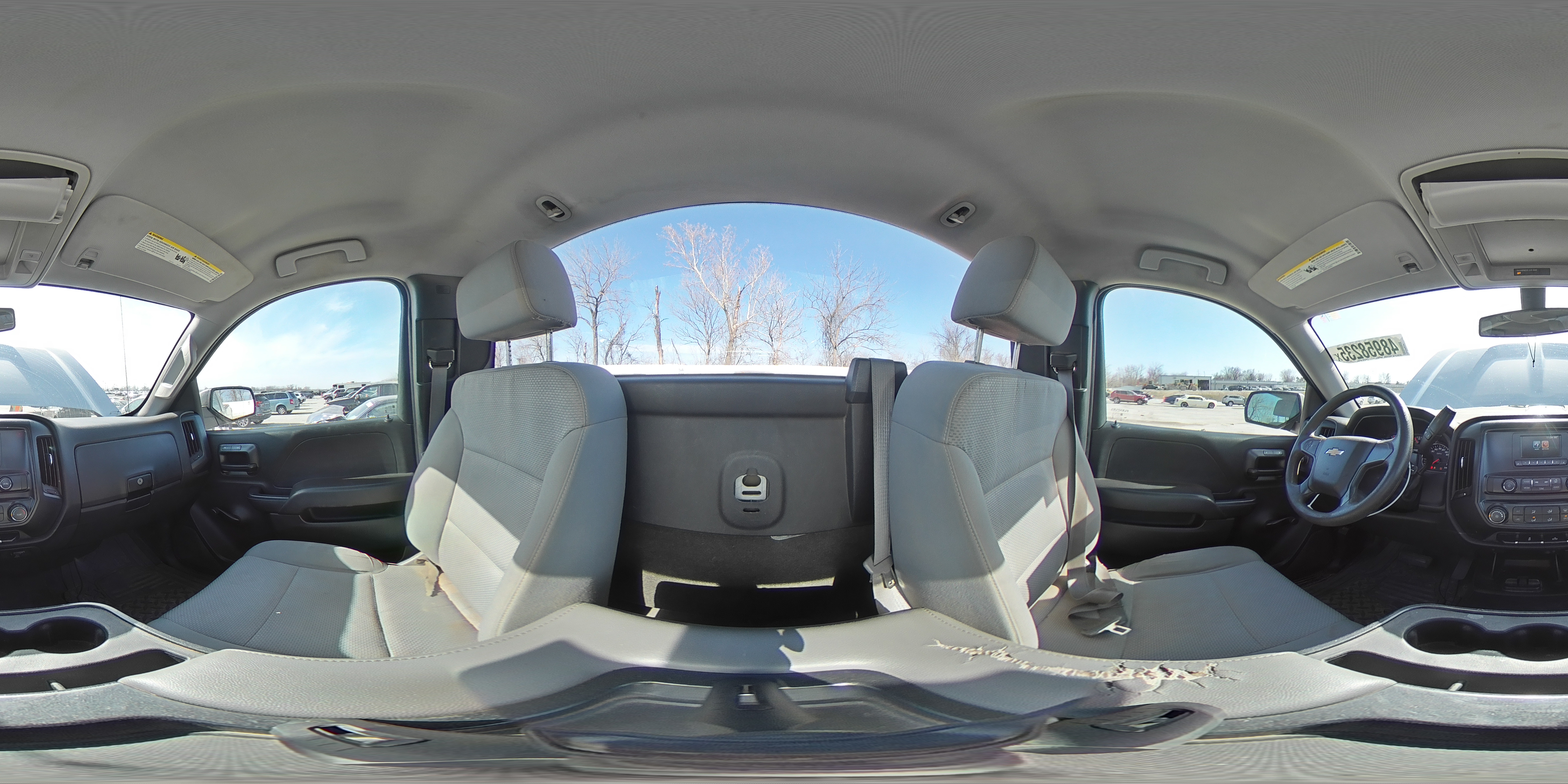 2016 Chevrolet Silverado - Image 13
