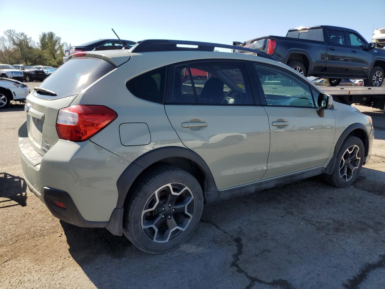 2014 Subaru XV - Image 3