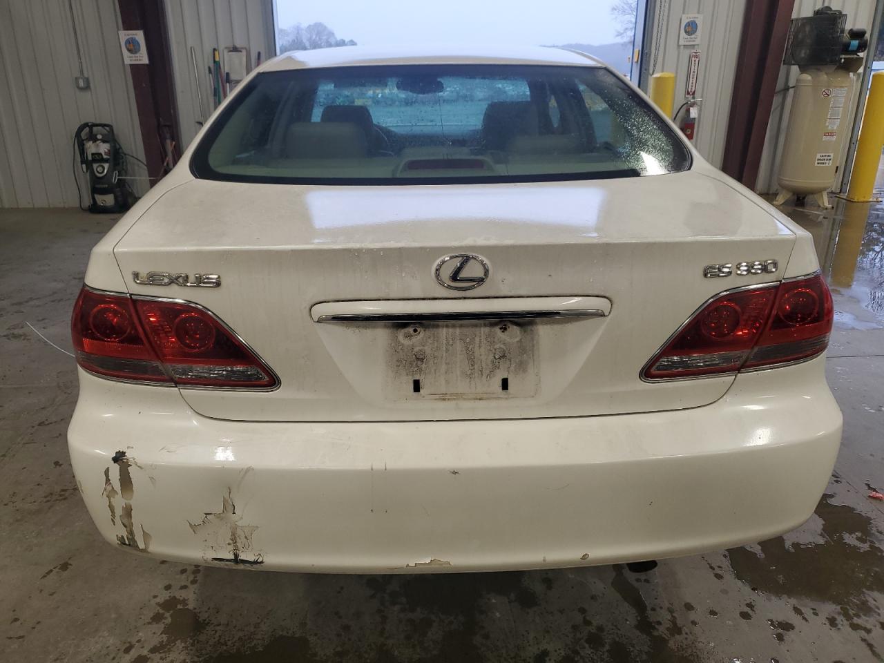 2005 Lexus ES - Image 6