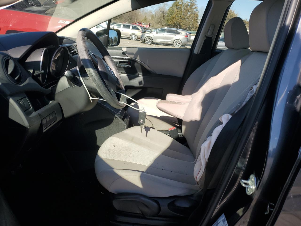 2015 Mazda 5 - Image 7
