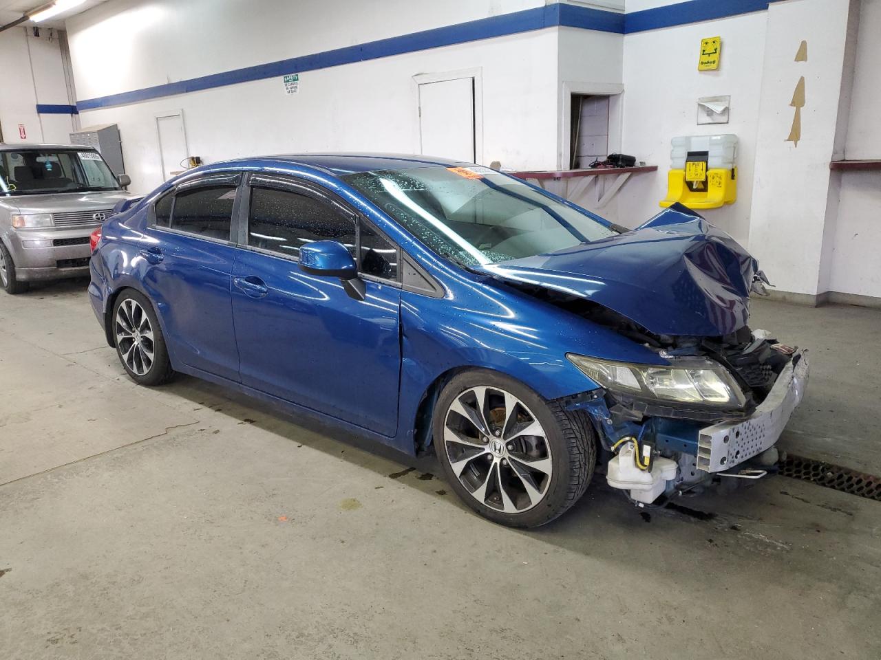 2012 Honda Civic - Image 4