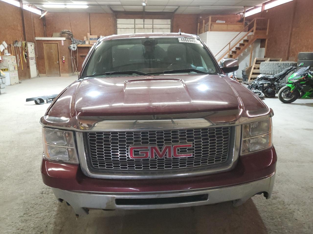 2013 GMC Sierra - Image 5