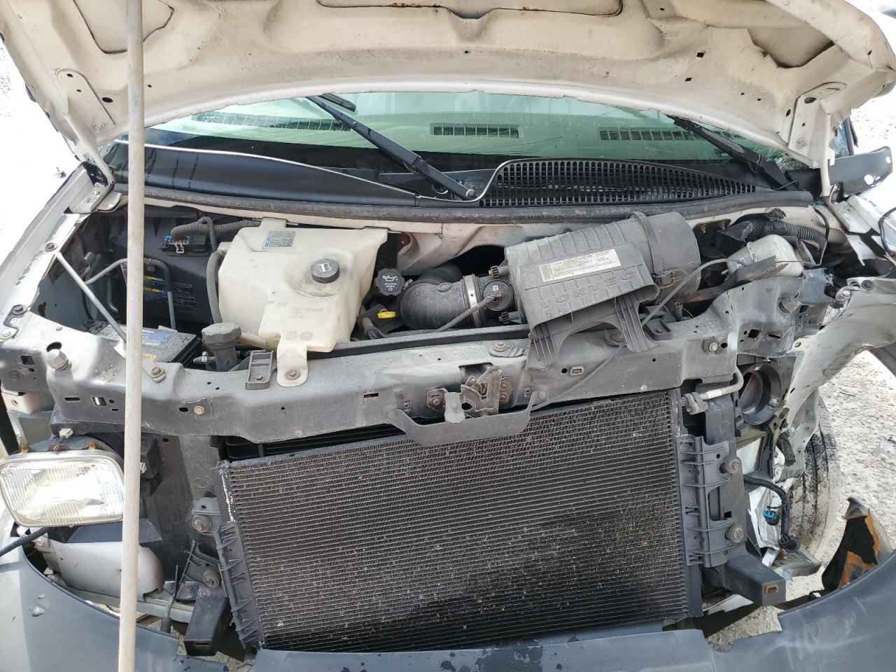 2007 Chevrolet Express - Image 14