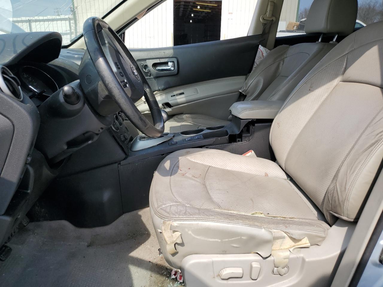 2012 Nissan Rogue - Image 7