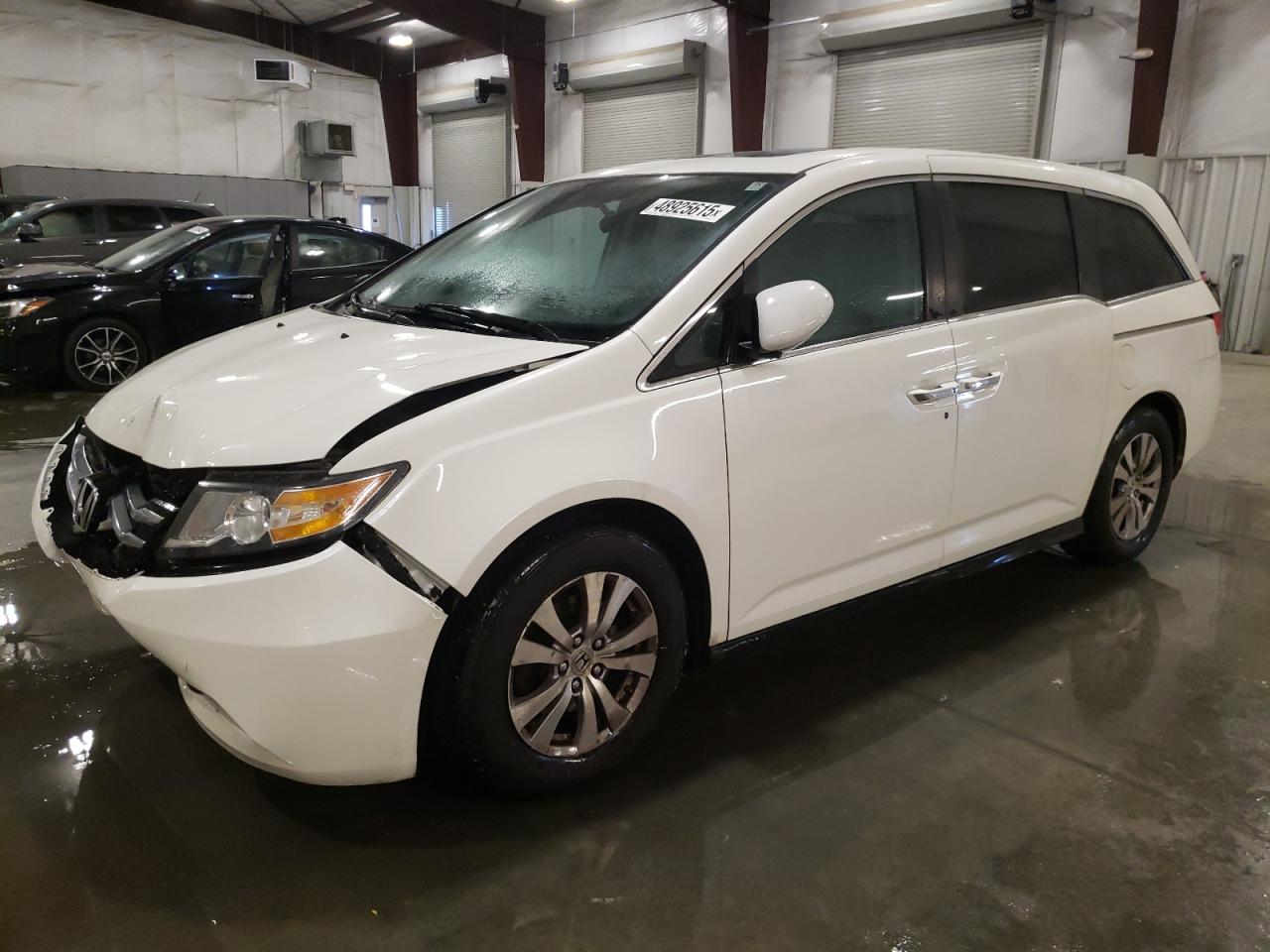 2015 Honda Odyssey - Image 1