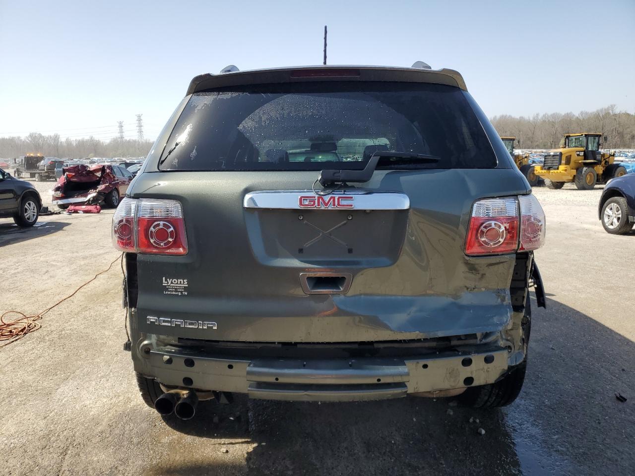 2011 GMC Acadia - Image 6